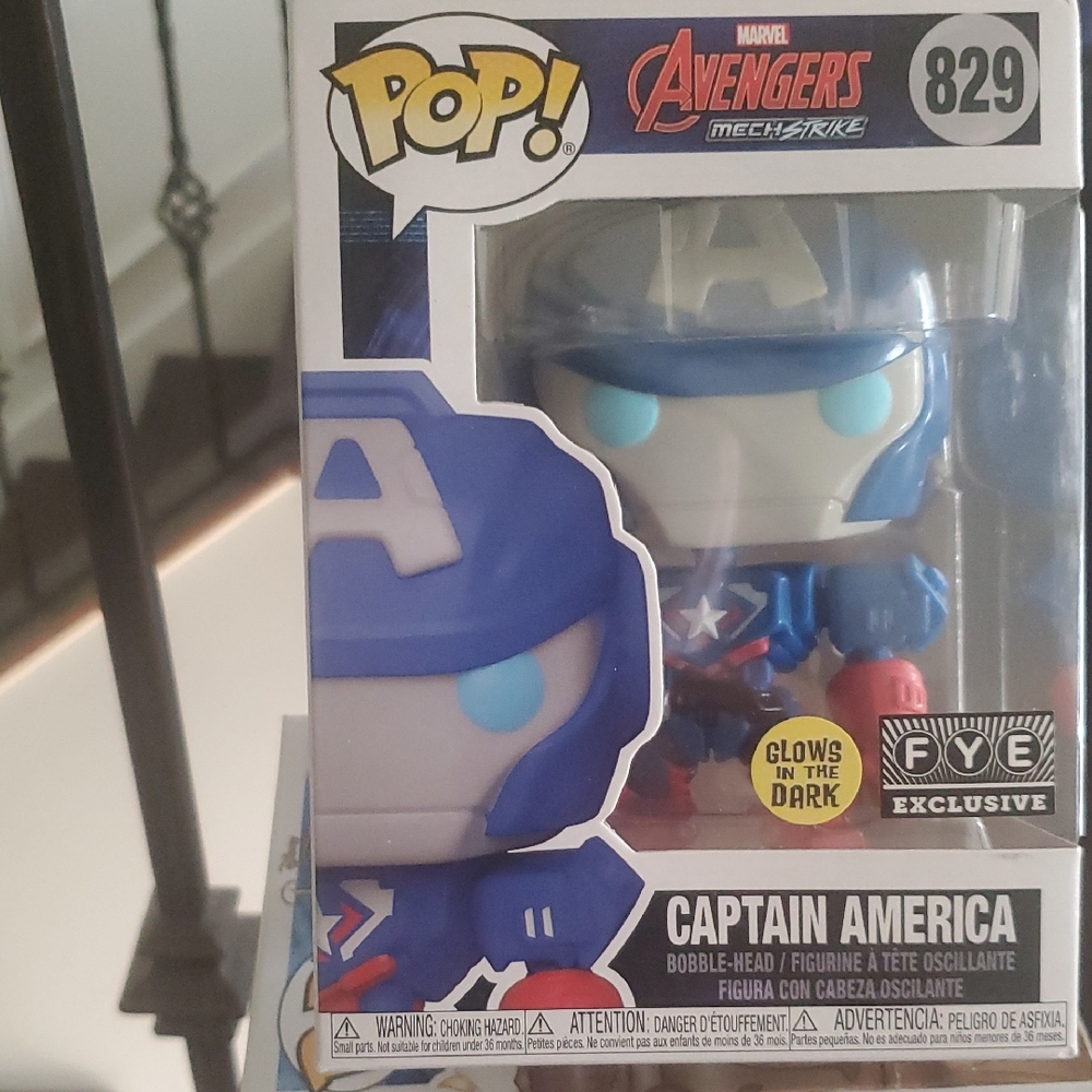 Funko Pop! Captain America Bobble-Head